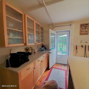 102 Main St, Hancock, MA 01237 photo 46
