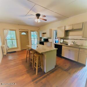 102 Main St, Hancock, MA 01237 photo 13