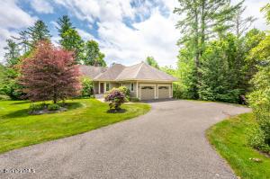 4 Gleneagles Dr, Lenox, MA 01240 photo 2