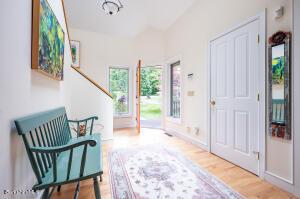 4 Gleneagles Dr, Lenox, MA 01240 photo 3