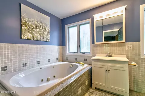 3 Gilbert Rd, Egremont, MA 01230 photo 14