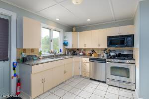 929 Simonds Rd, Williamstown, MA 01267 photo 7