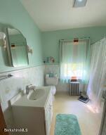 89 Taconic Ave, Lenox, MA 01240 photo 20