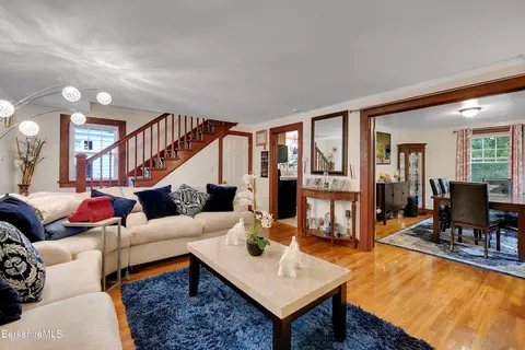 35 High St, Lee, MA 01238 photo 8