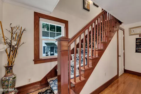 35 High St, Lee, MA 01238 photo 14