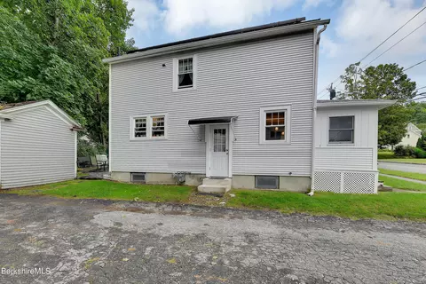 35 High St, Lee, MA 01238 photo 24