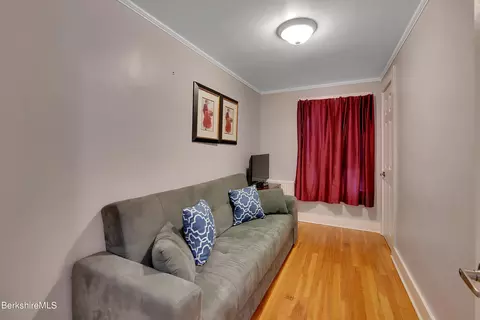 35 High St, Lee, MA 01238 photo 21