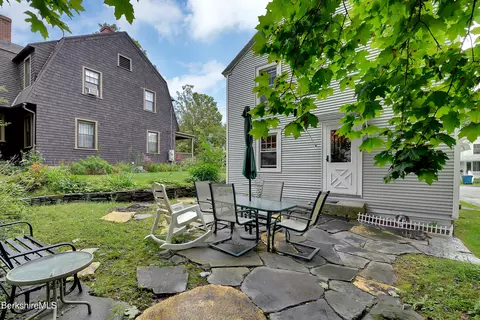 35 High St, Lee, MA 01238 photo 23