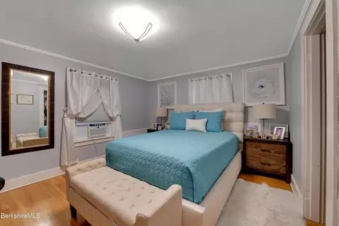 35 High St, Lee, MA 01238 photo 16