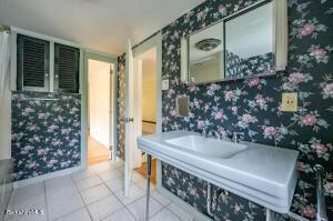 104 High St, Lee, MA 01238 photo 23