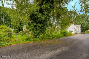 104 High St, Lee, MA 01238 photo 32