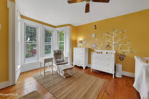 55 Franklin St, Lee, MA 01238 photo 29