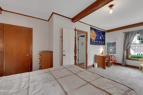 55 Franklin St, Lee, MA 01238 photo 23