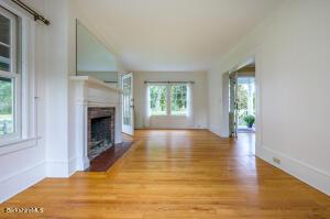 12 Whitehead Pl, Pittsfield, MA 01201 photo 14