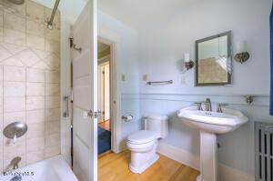 12 Whitehead Pl, Pittsfield, MA 01201 photo 25