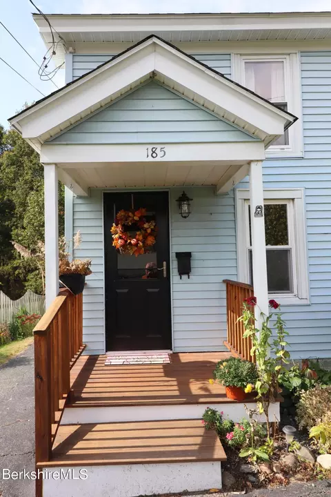185 Prospect St, Lee, MA 01238 photo 4