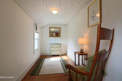 185 Prospect St, Lee, MA 01238 photo 21