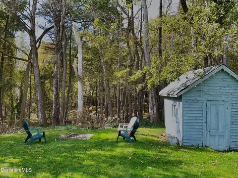 185 Prospect St, Lee, MA 01238 photo 27