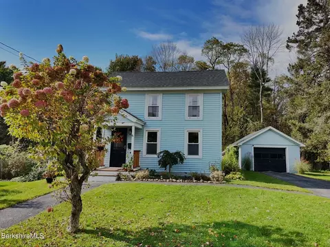 185 Prospect St, Lee, MA 01238 photo 2