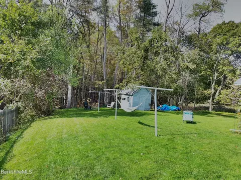 185 Prospect St, Lee, MA 01238 photo 25