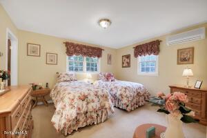 25 Pinecrest Dr, Lenox, MA 01240 photo 18