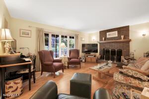 25 Pinecrest Dr, Lenox, MA 01240 photo 7
