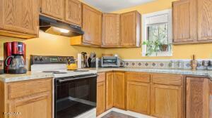 7 School St, Lenox, MA 01240 photo 22