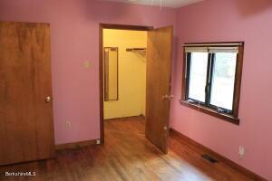 46 E Windsor Rd, Peru, MA 01235 photo 18