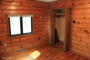 46 E Windsor Rd, Peru, MA 01235 photo 23