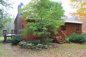 46 E Windsor Rd, Peru, MA 01235 photo 1
