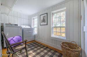 74 E Main St, Salisbury, CT 06068 photo 8