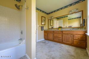 10 Cedar Ln, Lenox, MA 01240 photo 25