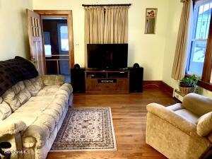 153 E Park Ter, Pittsfield, MA 01201 photo 5