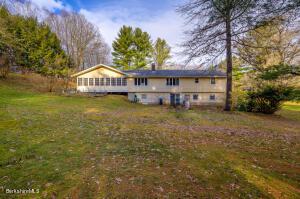 405 Devon Rd, Lee, MA 01238 photo 5