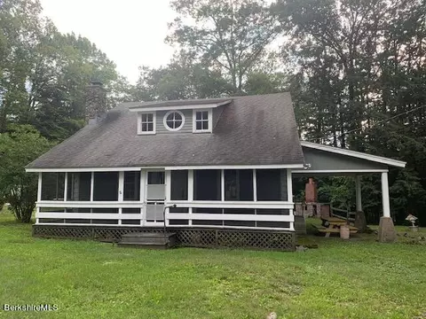 400 Pine Rd, Otis, MA 01253 photo 1