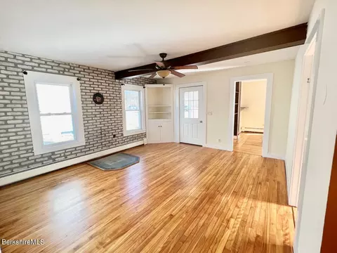 19 Crystal St, Lenox, MA 01240 photo 6