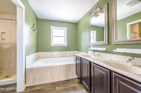 430 Greylock St, Lee, MA 01238 photo 23