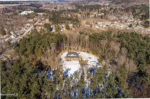 430 Greylock St, Lee, MA 01238 photo 32