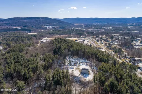 430 Greylock St, Lee, MA 01238 photo 34