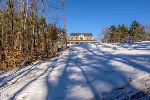 430 Greylock St, Lee, MA 01238 photo 4