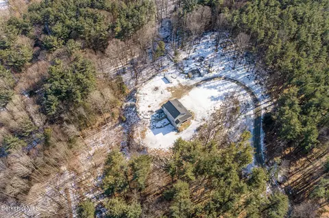 430 Greylock St, Lee, MA 01238 photo 31
