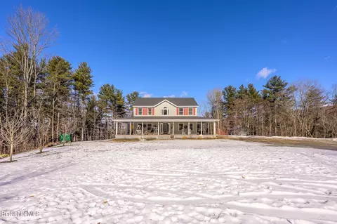 430 Greylock St, Lee, MA 01238 photo 6