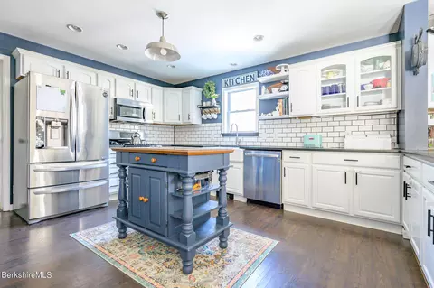 430 Greylock St, Lee, MA 01238 photo 14