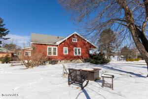 69 Ridge Ave, Pittsfield, MA 01201 photo 8