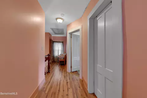 290 Prospect St, Lee, MA 01238 photo 17