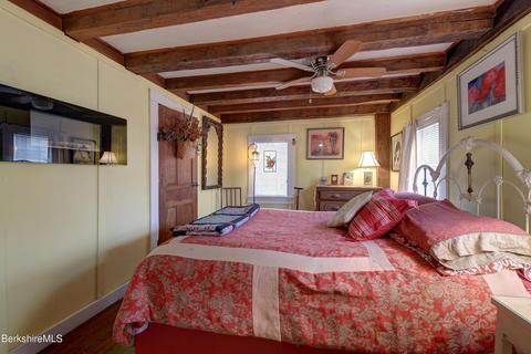 75 Chestnut St, Lee, MA 01238 photo 25
