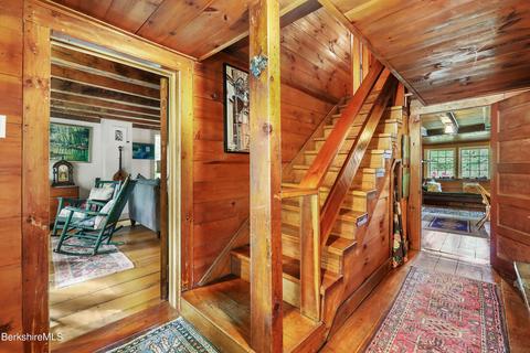 75 Chestnut St, Lee, MA 01238 photo 2