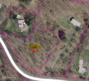 559 Kirchner Rd, Dalton, MA 01226 photo 1