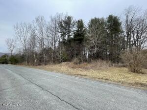  39 Morris Dr, Clarksburg, MA 01247 photo 1