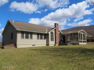 33 Spring Rd, Adams, MA 01220 photo 1